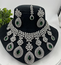 https://shop.dtftsolutions.com//storage/photos/1/Products/necklace-3.jpg